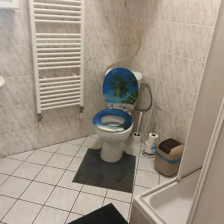 Restaurace A Podloubi Πανσιόν