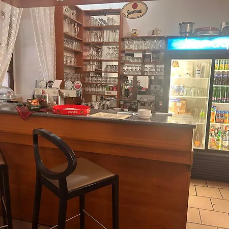 게스트하우스 Restaurace A Podloubi 3*