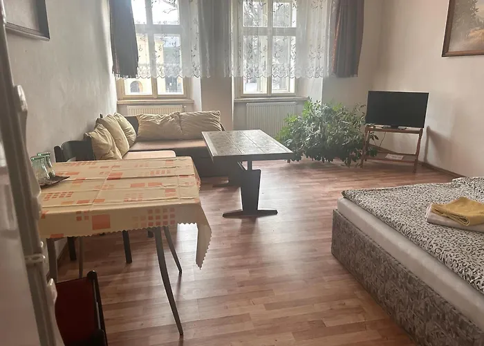 Restaurace A Podloubi 3* Opočno